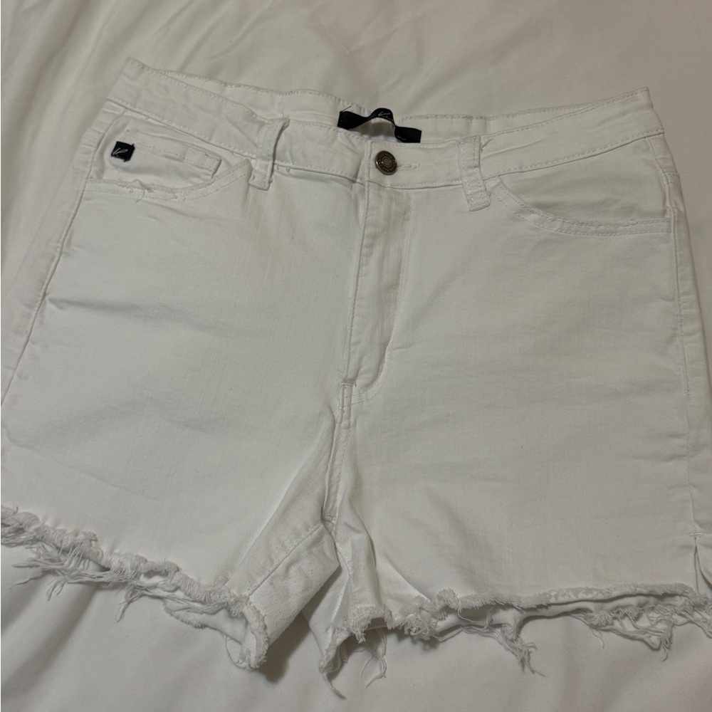 KanCan White Distressed Hem Denim Shorts